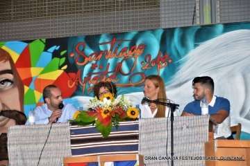 Pregón y reconocimiento a reporteros gráficos en Lomo Cementerio (Foto Isabel Quintana y TF)