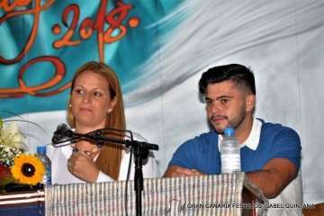 Pregón y reconocimiento a reporteros gráficos en Lomo Cementerio (Foto Isabel Quintana y TF)