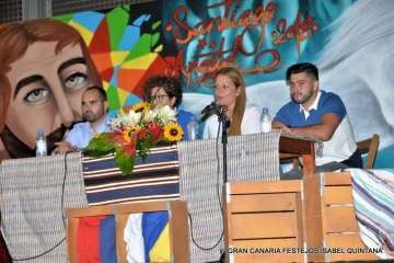 Pregón y reconocimiento a reporteros gráficos en Lomo Cementerio (Foto Isabel Quintana y TF)