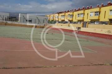Estado de las canchas de Clavellinas (Foto 1-10), Caserones Altos (Foto 11-27) y Valle de los Nueve Bajo (Foto 28-32)