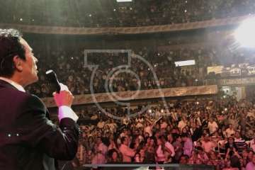 José Vélez desborda el festival de la Feria de Las Flores en Colombia (Foto TA)