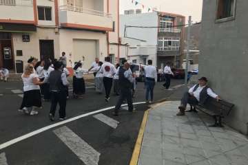 Diana floreada por las calles de Lomo Magullo y Valle de los Nueve (Foto TA)