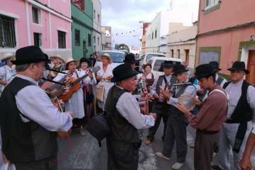 Romería-ofrenda en La Viña (Foto TA)