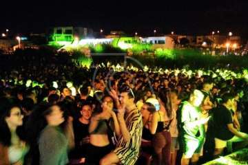 Los jóvenes toman La Garita (Foto TA)