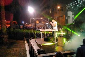 Los jóvenes toman La Garita (Foto TA)