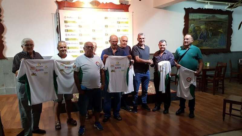 Imagen de la presentación de Doble Cuatro (Foto TA)