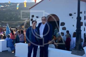 Bajada de los patronos y pregón en Cazadores (Foto TA)