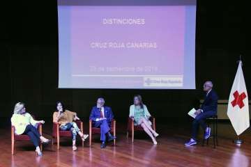  La Cruz Roja concede su Medalla de Bronce a la voluntaria teldense Dolores Verona (Foto TA)