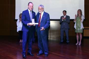  La Cruz Roja concede su Medalla de Bronce a la voluntaria teldense Dolores Verona (Foto TA)