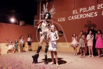 Fabiola Armas da el pistoletazo de salida a las fiestas de Caserones Altos (Foto TA)