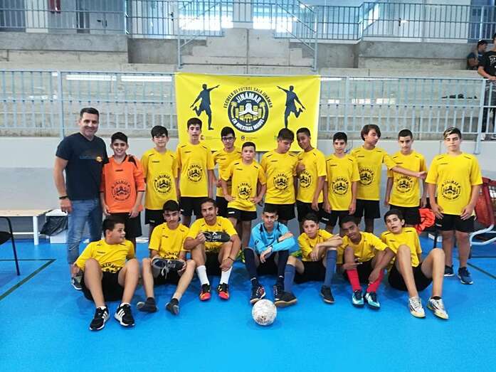 El club comenzó creando una Escuela de Fútbol Sala (Foto TA)