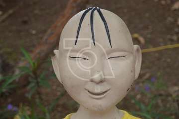 Daños la escultura ubicada en el parque urbano de San Juan (Foto TA)