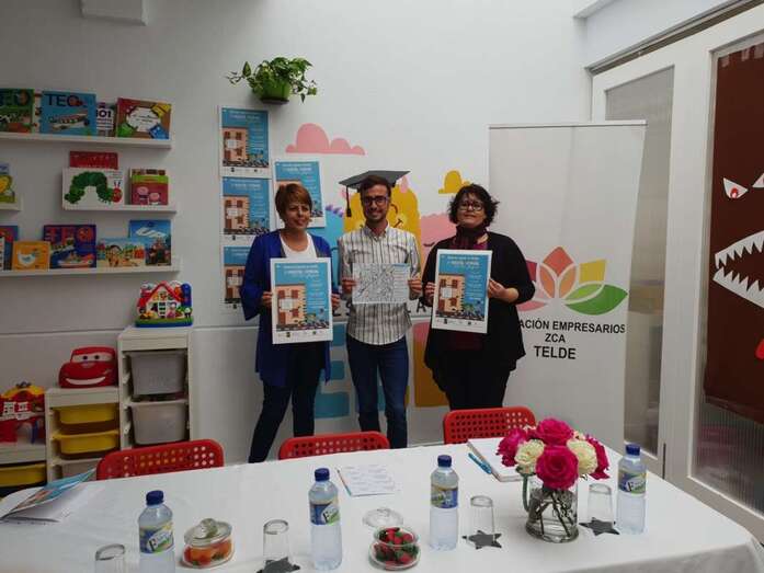 La consejera Minerva Alonso, el empresario Eleazar Ortega y la concejal Celeste López (Foto Francisco J. Santana)