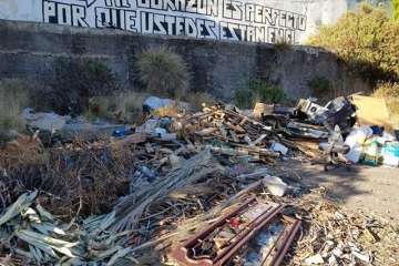 Quejas de los vecinos de Lomo del Rayo, en La Solana (Foto TA)