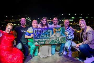 La cantante teldense Celia Jiménez gana el concurso de talentos Pride Star en Maspalomas (Foto TA)