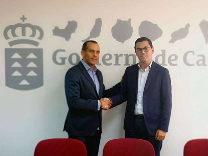 Juan Verde coincidió en el foro internacional con el también teldense Pablo Rodríguez, vicepresidente del Gobierno de Canarias (Foto TA)