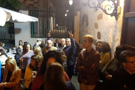 El servicio de bar-cantina de El Casino de Telde reabre con éxito (Foto TA y TF)