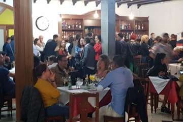 El servicio de bar-cantina de El Casino de Telde reabre con éxito (Foto TA y TF)