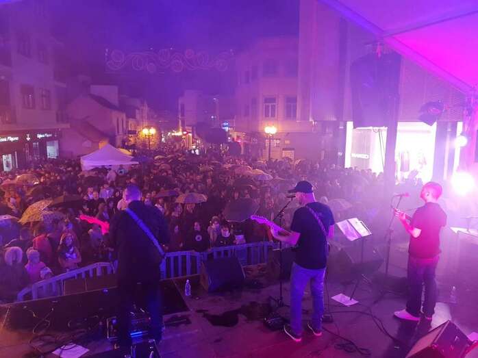 Momento de la actuación de Charcojondo (Foto TA)