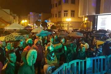 Los Llanos rebosa con los conciertos de Charcojondo y Vega Life (Foto Francisco Javier Santana y Antonio Alí)