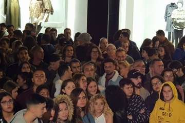 Los Llanos rebosa con los conciertos de Charcojondo y Vega Life (Foto Francisco Javier Santana y Antonio Alí)