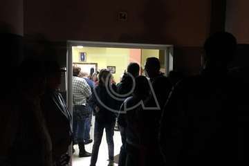 Las fiestas de San Gregorio El Chico arrancan con las calles de El Cascajo a oscuras (Foto TA)