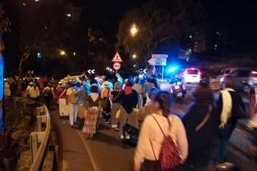 Peregrinación desde San Juan hacia Jinámar. ofrenda, reparto del potaje y festival folclórico (Foto TA y TF)