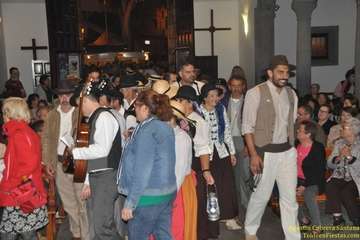 Peregrinación desde San Juan hacia Jinámar. ofrenda, reparto del potaje y festival folclórico (Foto TA y TF)