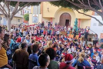 El Ejido vive la Navidad con belén y música (Foto Ildefonso Rodríguez)