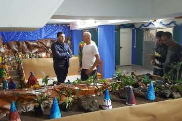 Un belén en forma de U en Las Remudas (Foto TA)