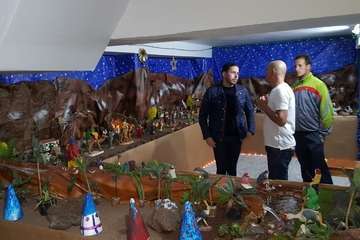 Un belén en forma de U en Las Remudas (Foto TA)