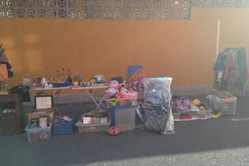  Mercadillo solidario en Las Huesas hasta las 19 horas de este sábado (Foto TA)