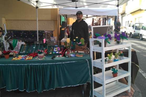  Mercadillo solidario en Las Huesas hasta las 19 horas de este sábado (Foto TA)