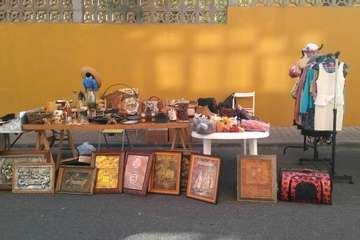  Mercadillo solidario en Las Huesas hasta las 19 horas de este sábado (Foto TA)