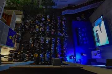 El Patio del Cabildo de Gran Canaria acogió esta tarde noche la proyección del desgarrador documental El naufragio. 30 años de memoria sumergida (Foto TA)