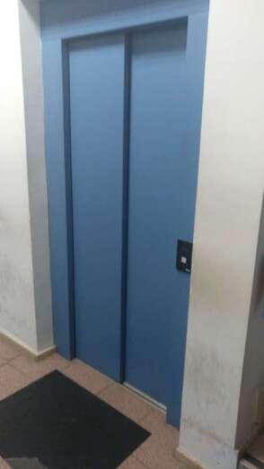 Ascensor de la oficina de SCE en Telde (Foto TA)