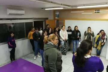 La murga femenina Las Golisnionas se presenta en Telde (Foto TA)