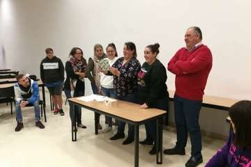 La murga femenina Las Golisnionas se presenta en Telde (Foto TA)