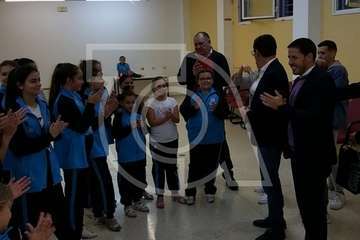 El vicepresidente del Gobierno visita a la comparsa Los Diamantes en Las Remudas (Foto TA)