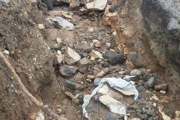  El asfaltado del camino de Rosiana sigue pendiente del 'papeleo' (Foto TA)