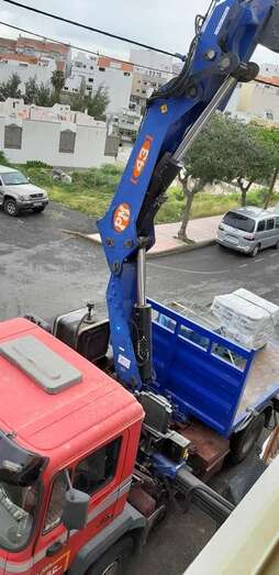 Obras en la calle de Valsendero que ocasionan molestias a vecinos del lugar (Foto TA)