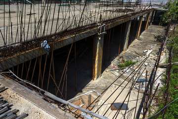 Estado de abandono del inacabado Palacio de la Cultura de Telde (Foto TA y Borja Suárez/C7)