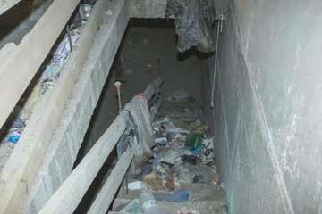 Estado de abandono del inacabado Palacio de la Cultura de Telde (Foto TA y Borja Suárez/C7)