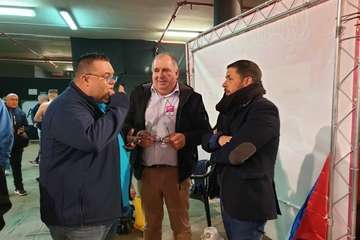 Los nietos de Sary Mánchez abren la final de murgas del Carnaval de 'Una noche en Río' (Foto TA)