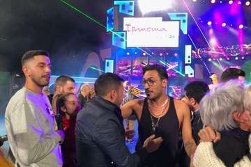 El diseñador teldense Nauzet Afonso vuela con éxito en el Carnaval capitalino (Foto TA)