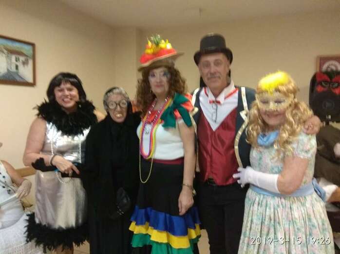 Mascaritas en la fiesta de El Roque Azucarero (Foto TA)