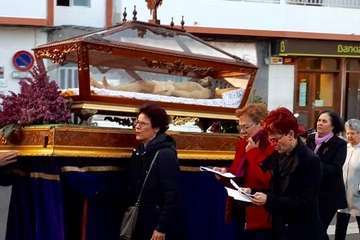  Procesión del Santo Entierro en Lomo Magullo (Foto TA)
