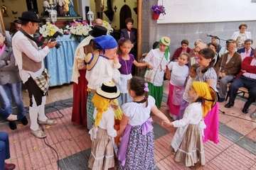 Animada romería en El Calero de Telde (Foto TA)