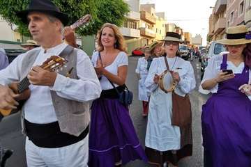 Animada romería en El Calero de Telde (Foto TA)