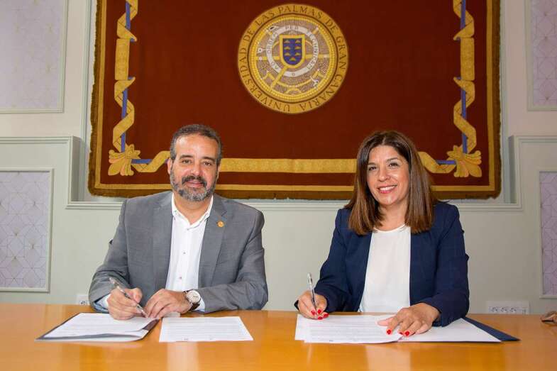 Imagen de la firma del acuerdo (Foto TA)